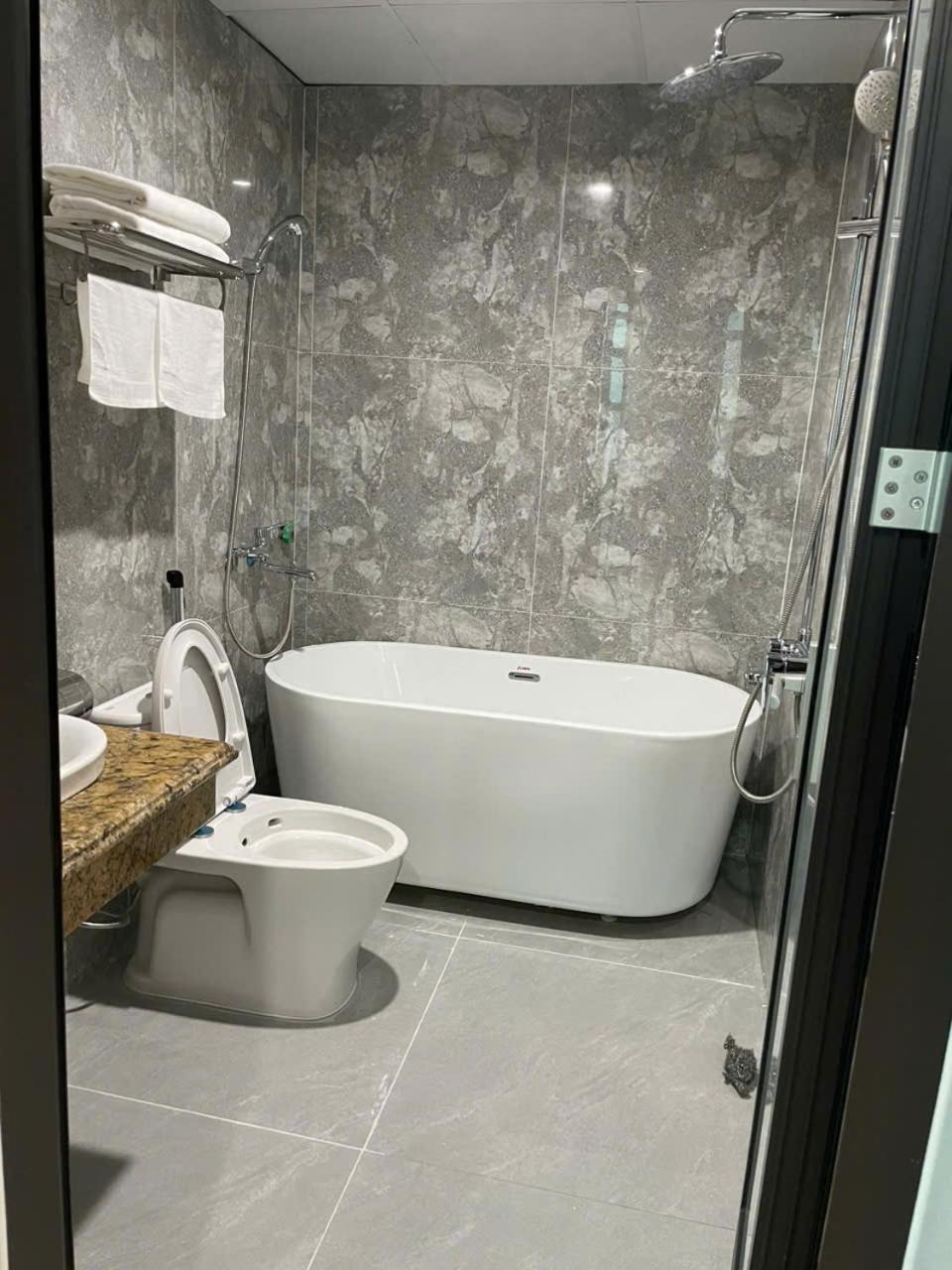 A90 Hotel Phu Ly Exterior foto